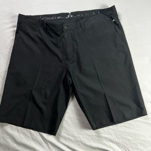 J. Lindeberg Black Shorts Regular Fit Sz. 40